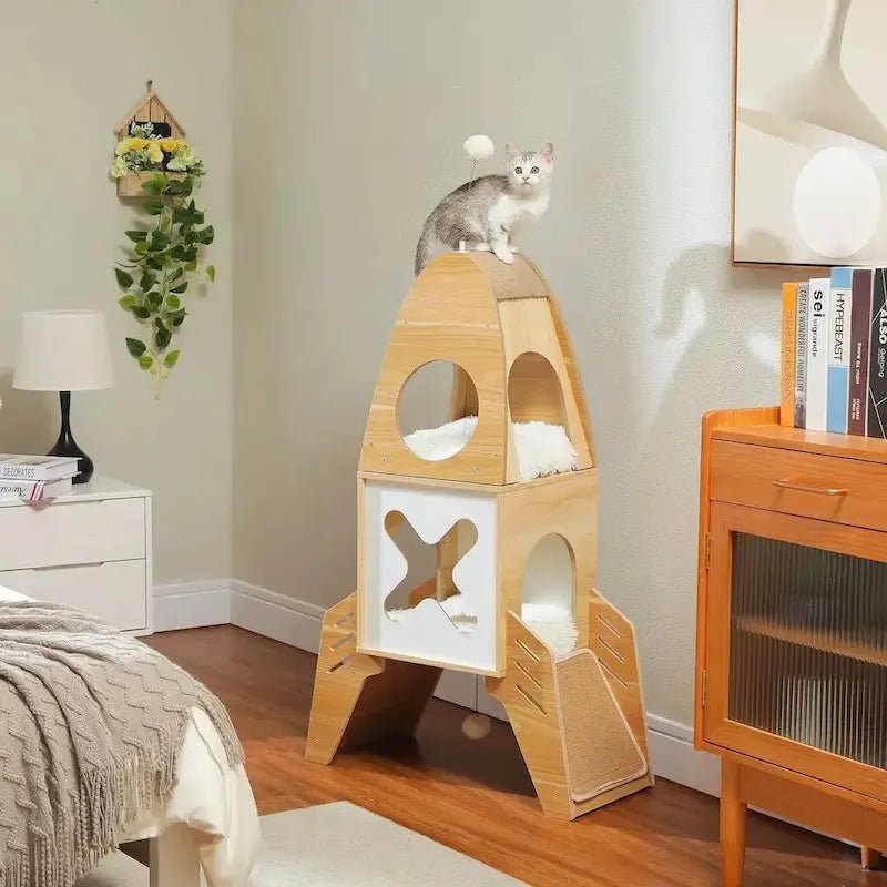 Arbre à chat fusée SpacePaw en bois avec hublots, niches et chaton au sommet